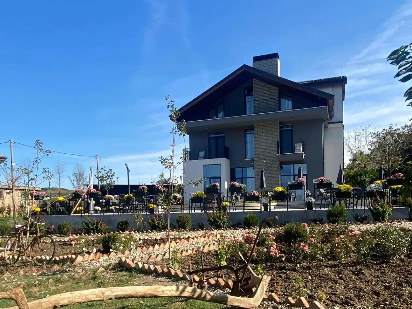 Toska Farm Hotel Meci Albania